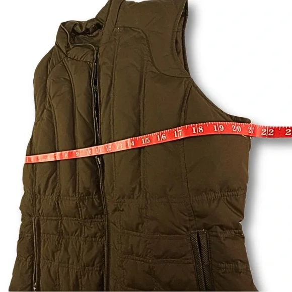 Eddie Bauer Brown Quilted Vest - Picture 13 of 14